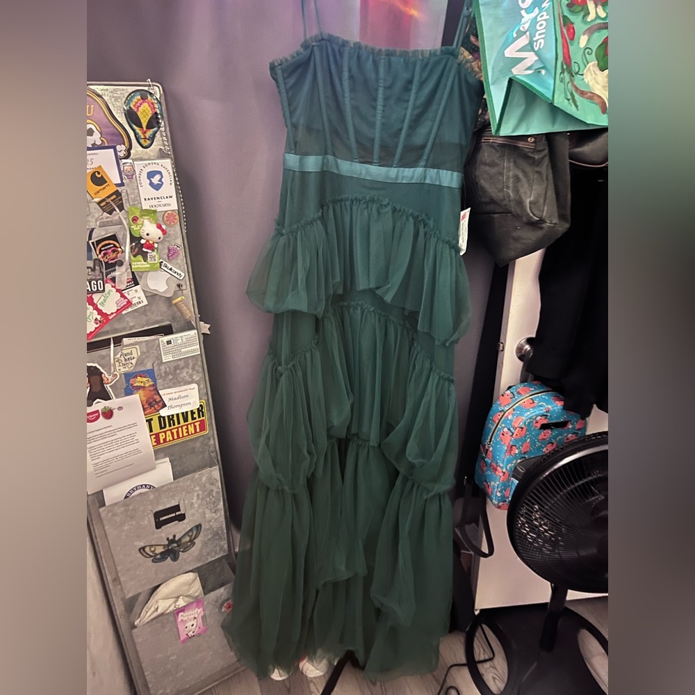 Chic Forest Green Layered Prom Dress